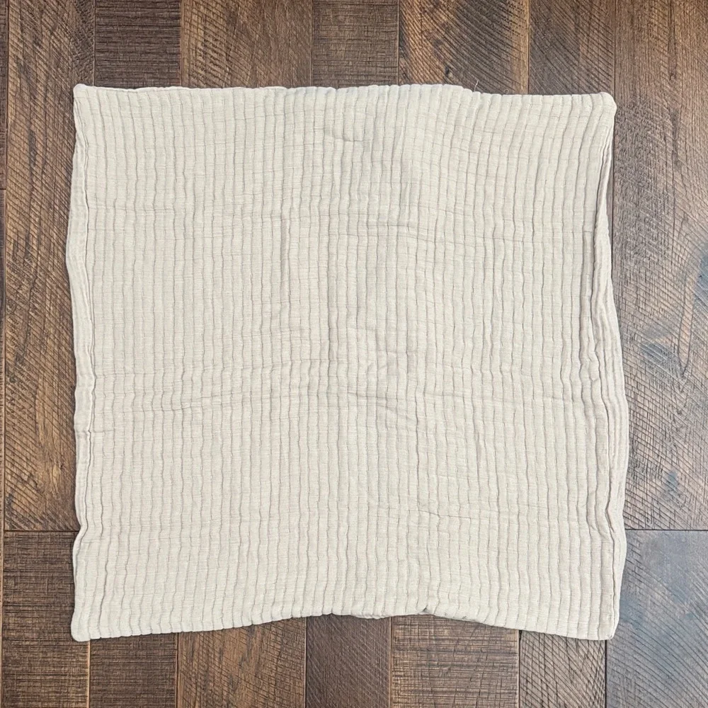 NWOT Parachute 25”x25” Organic Cotton Pillow Cover
